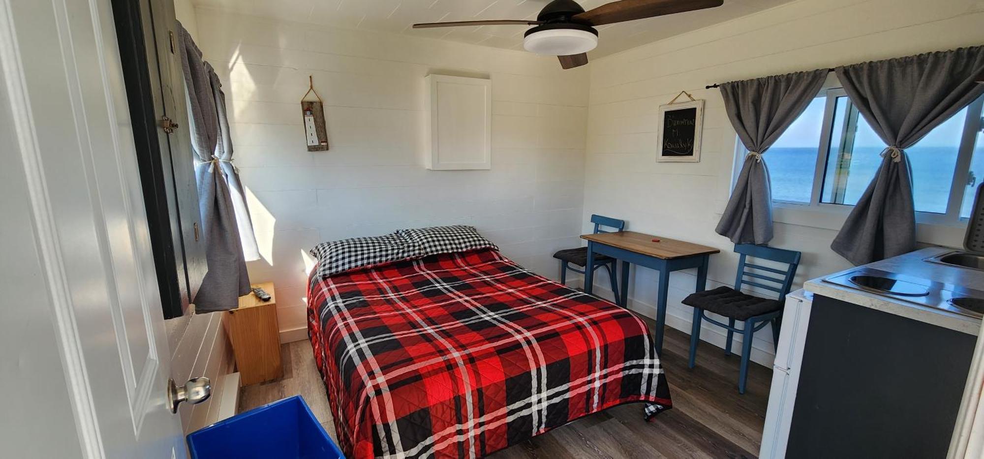 Les Cabines Sur Mer Cap-des-Rosiers Quarto foto